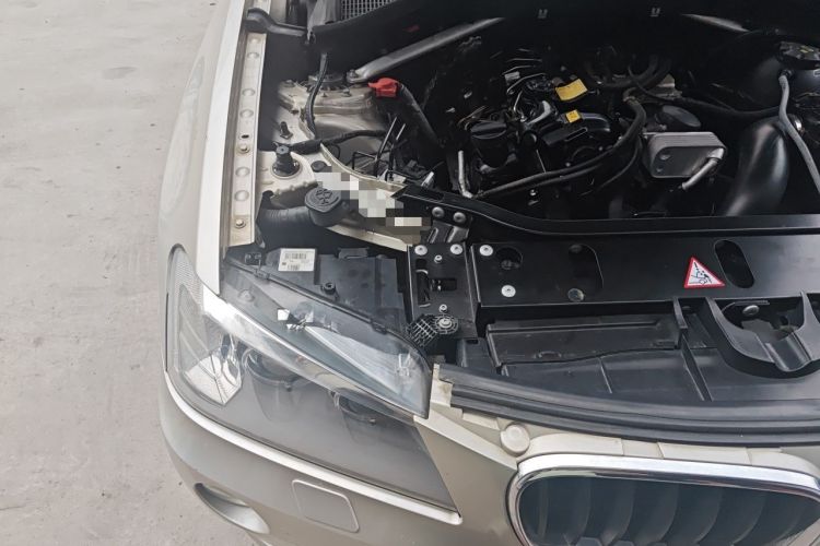 Used BMW X3 2013 Facelifted xDrive20i Luxury Edition Engine Bay Right