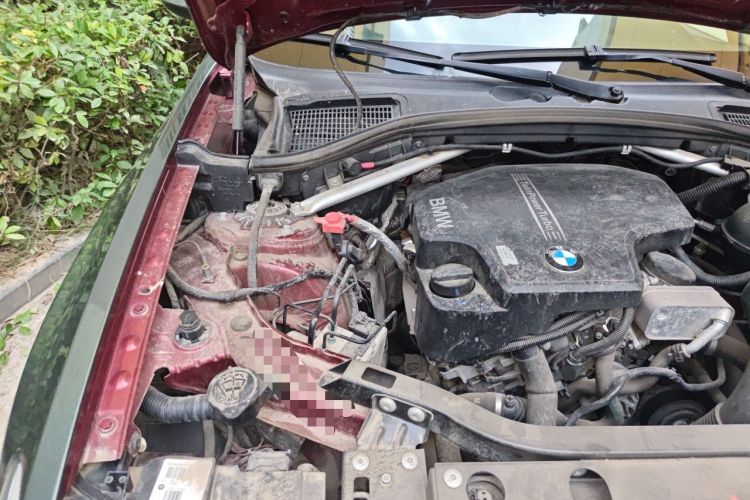 Used BMW X3 2013 Facelifted xDrive20i Luxury Edition Engine Bay Right