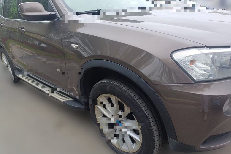Used BMW X3 2013 Facelifted xDrive20i Luxury Edition Front Right 45 Deg