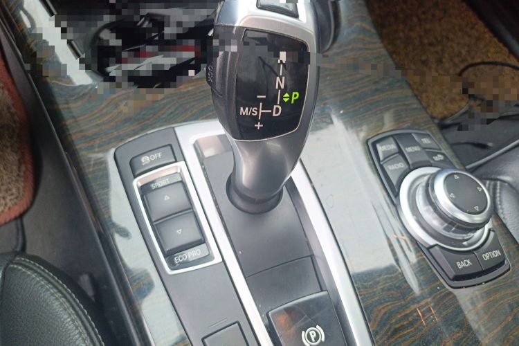 Used BMW X3 2013 Facelifted xDrive20i Luxury Edition Gear Lever