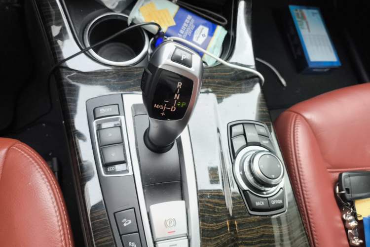 Used BMW X3 2013 Facelifted xDrive20i Luxury Edition Gear Lever
