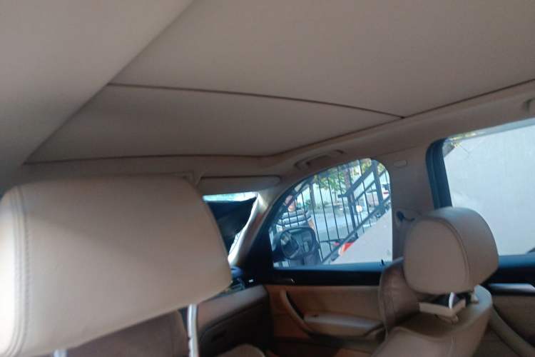 Used BMW X3 2013 xDrive20i Luxury Edition Headliner