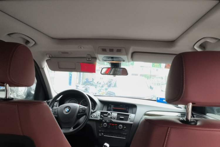 Used BMW X3 2013 Facelifted xDrive20i Luxury Edition Headliner