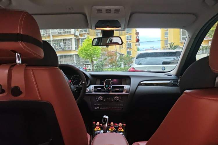 Used BMW X3 2013 Facelifted xDrive20i Luxury Edition Headliner