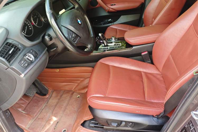 Used BMW X3 2013 xDrive20i Luxury Edition Left Front Seat