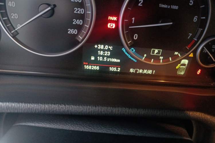 Used BMW X3 2013 xDrive20i Luxury Edition Odometer Close Up