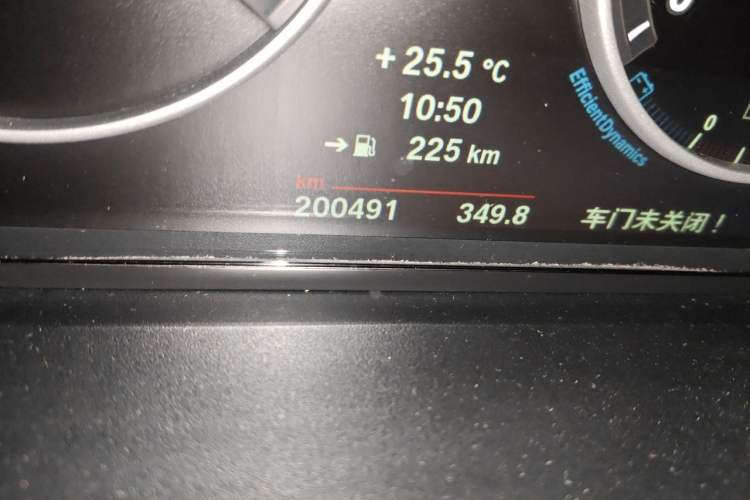 Used BMW X3 2013 Facelifted xDrive20i Luxury Edition Odometer Close Up