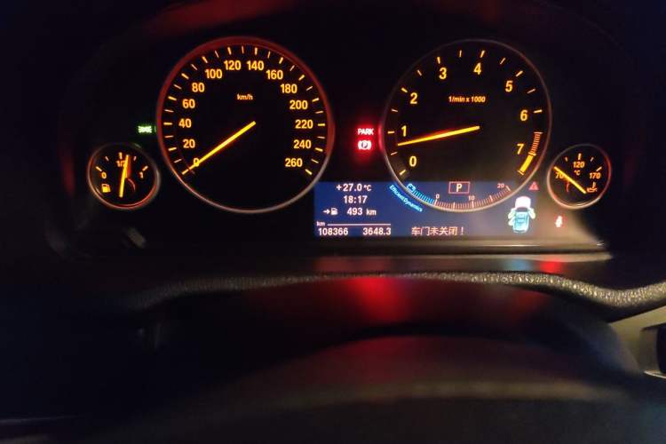 Used BMW X3 2013 xDrive28i Luxury Model Odometer Close Up