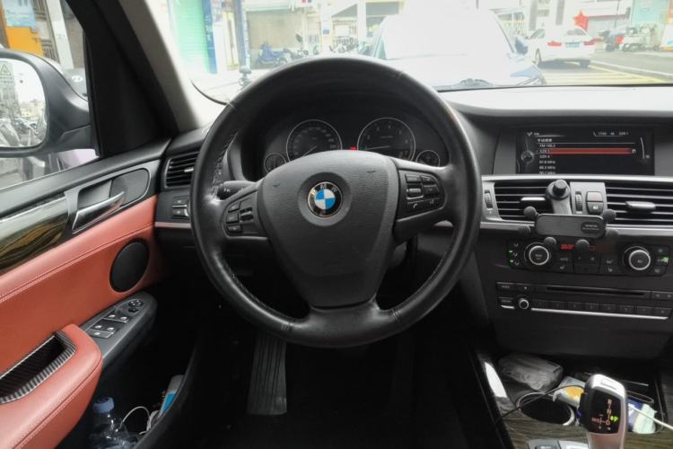 Used BMW X3 2013 Facelifted xDrive20i Luxury Edition Steering Wheel