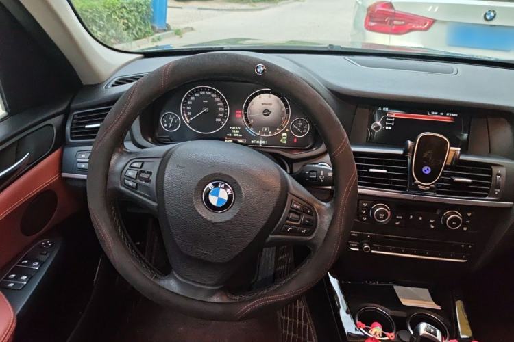 Used BMW X3 2013 Facelifted xDrive20i Luxury Edition Steering Wheel