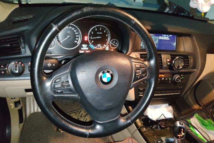 Used BMW X3 2013 Facelifted xDrive20i Luxury Edition Steering Wheel