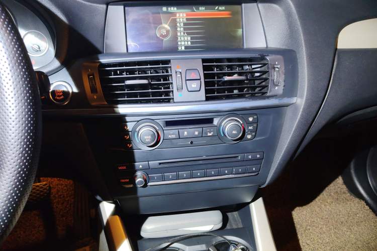Used BMW X3 2013 Restyled xDrive28i Leading Edition Audio And AC Panel