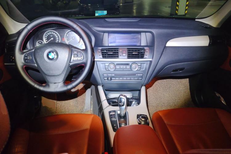 Used BMW X3 2013 Restyled xDrive28i Leading Edition Center Console