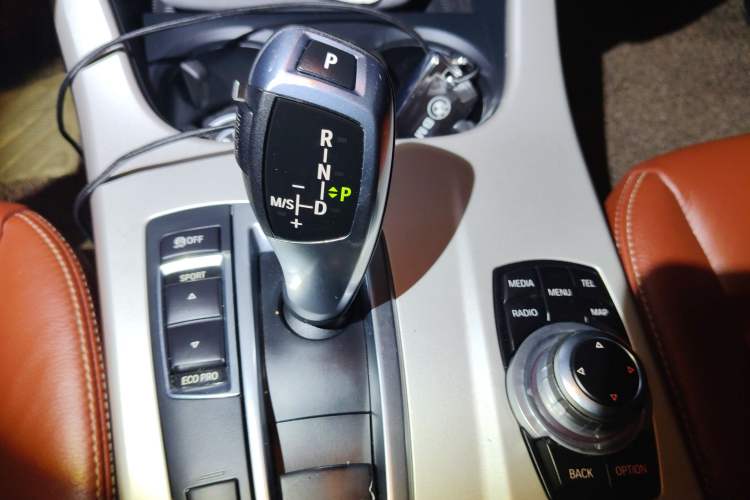 Used BMW X3 2013 Restyled xDrive28i Leading Edition Gear Lever