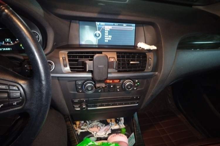 Used BMW X3 2013 xDrive20i Luxury Edition Audio And AC Panel