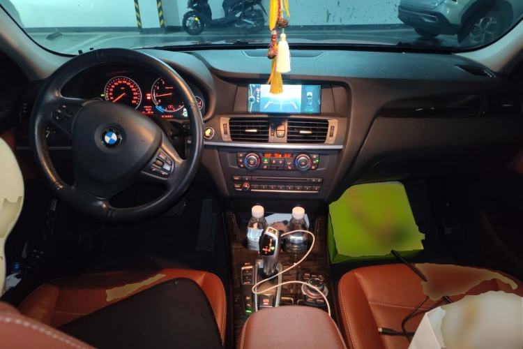 Used BMW X3 2013 xDrive20i Luxury Edition Center Console