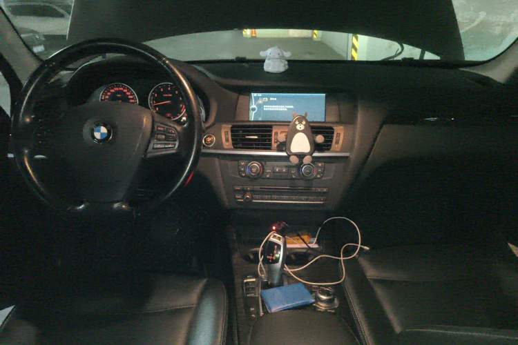 Used BMW X3 2013 xDrive20i Luxury Edition Center Console