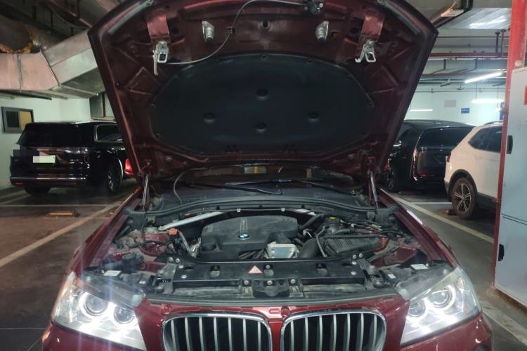 Used BMW X3 2013 xDrive20i Luxury Edition Engine Bay