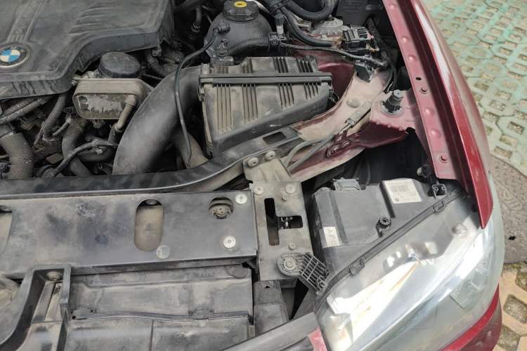 Used BMW X3 2013 xDrive20i Luxury Edition Engine Bay Left