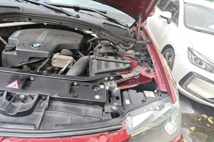 Used BMW X3 2013 Facelifted xDrive20i Luxury Edition Engine Bay Left