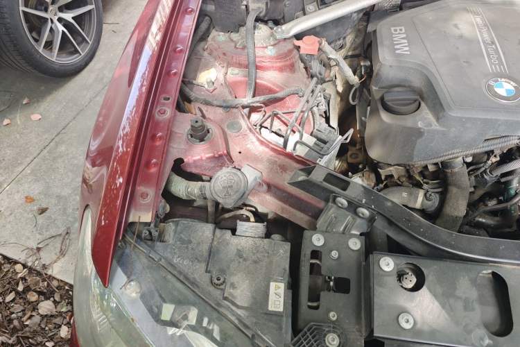 Used BMW X3 2013 Facelifted xDrive20i Luxury Edition Engine Bay Right