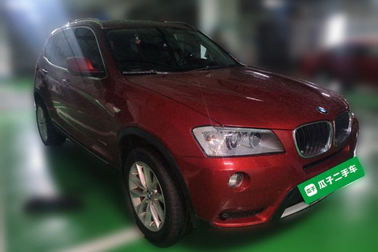 Used BMW X3 2013 Facelifted xDrive20i Luxury Edition Front Right 45 Deg