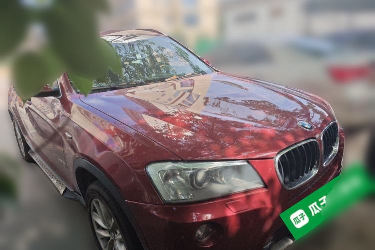 Used BMW X3 2013 Facelifted xDrive20i Luxury Edition Front Right 45 Deg