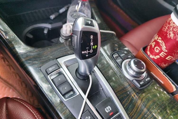 Used BMW X3 2013 xDrive20i Luxury Edition Gear Lever