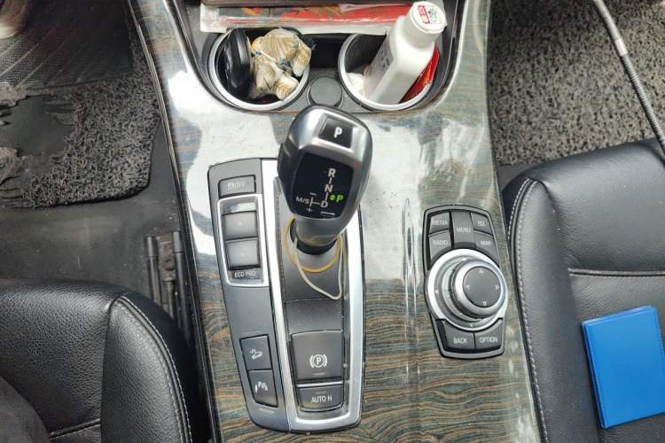 Used BMW X3 2013 xDrive20i Luxury Edition Gear Lever
