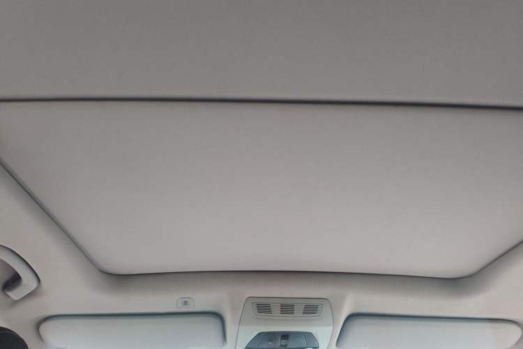 Used BMW X3 2013 Facelifted xDrive20i Luxury Edition Headliner