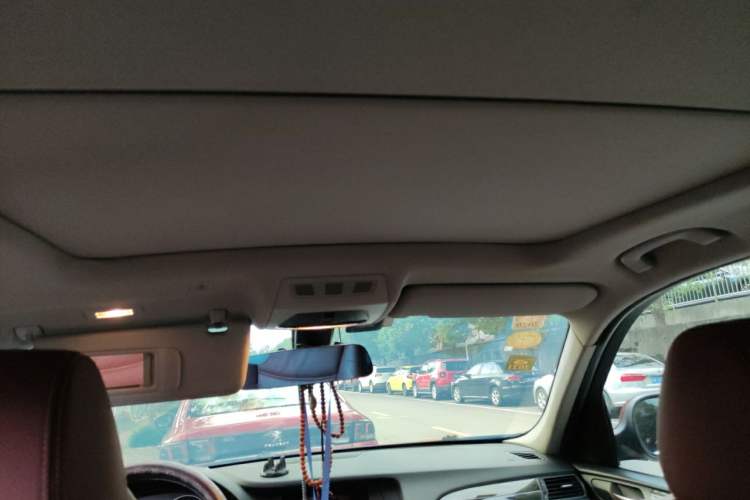 Used BMW X3 2013 xDrive20i Luxury Edition Headliner