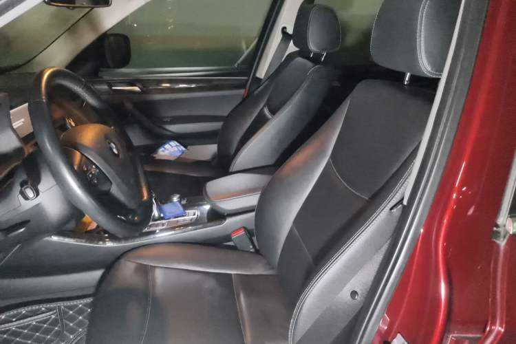 Used BMW X3 2013 xDrive20i Luxury Edition Left Front Seat