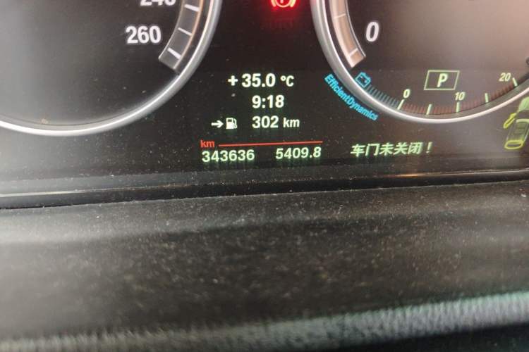 Used BMW X3 2013 Facelifted xDrive20i Luxury Edition Odometer Close Up