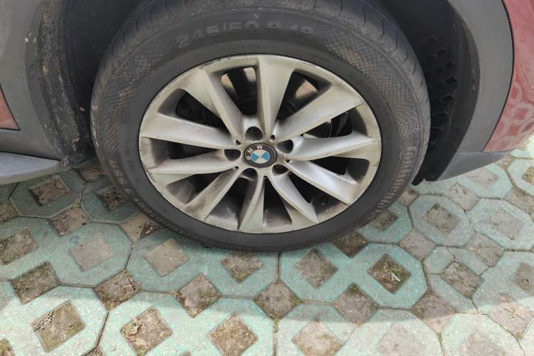 Used BMW X3 2013 xDrive20i Luxury Edition Right Front Wheel Hub