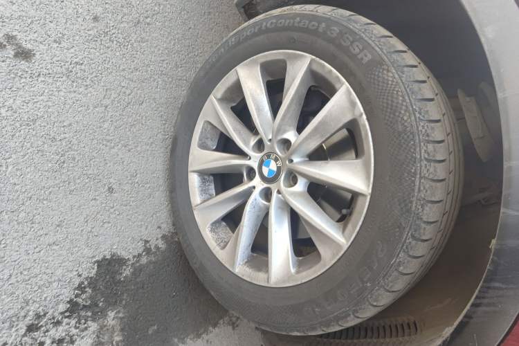 Used BMW X3 2013 Facelifted xDrive20i Luxury Edition Right Front Wheel Hub