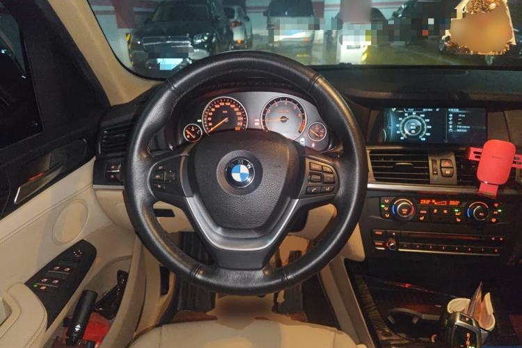 Used BMW X3 2013 xDrive28i Luxury Model Steering Wheel