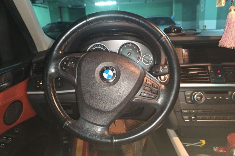 Used BMW X3 2013 xDrive28i Leading Model Steering Wheel