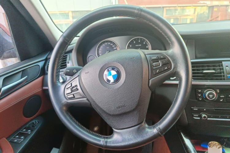 Used BMW X3 2013 Facelifted xDrive20i Luxury Edition Steering Wheel