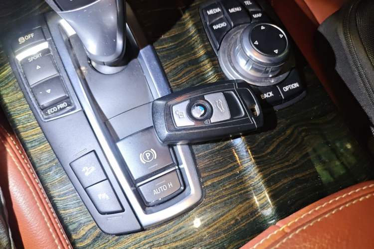 Used BMW X3 2013 xDrive20i Luxury Edition Vehicle Key