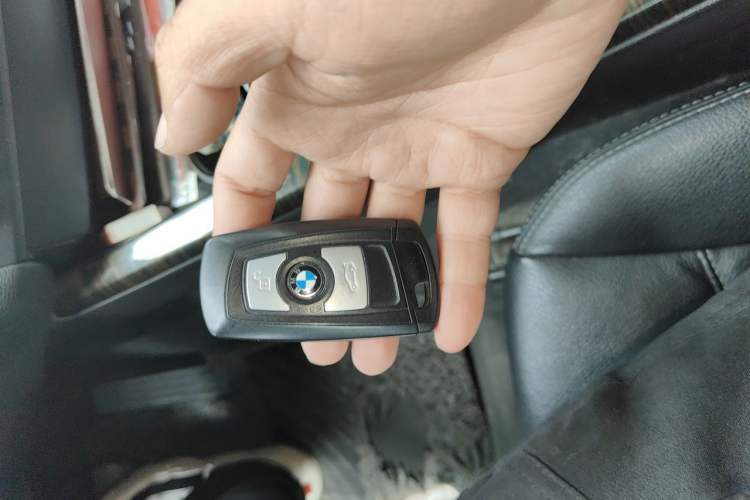 Used BMW X3 2013 xDrive20i Luxury Edition Vehicle Key
