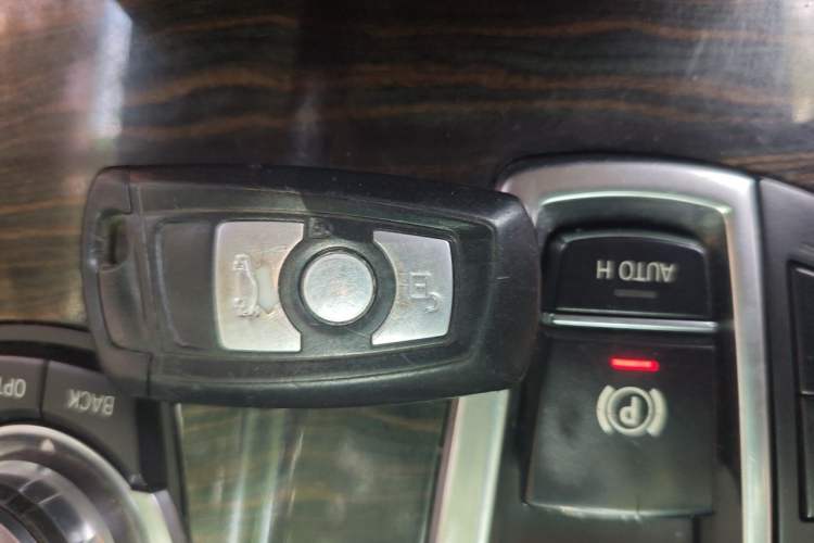 Used BMW X3 2013 Facelifted xDrive20i Luxury Edition Vehicle Key