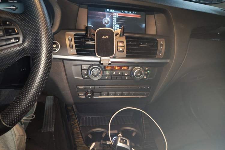 Used BMW X3 2013 Facelifted xDrive20i Luxury Edition Audio And AC Panel