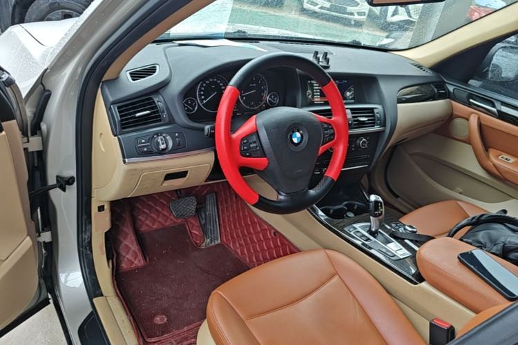 Used BMW X3 2013 Facelifted xDrive20i Luxury Edition Center Console