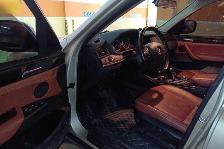 Used BMW X3 2013 Facelifted xDrive20i Luxury Edition Driver Seat