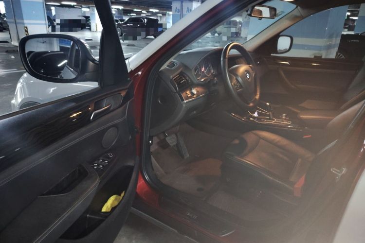 Used BMW X3 2013 Facelifted xDrive20i Luxury Edition Driver Seat