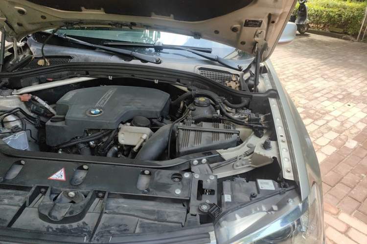 Used BMW X3 2013 xDrive28i Luxury Model Engine Bay Left