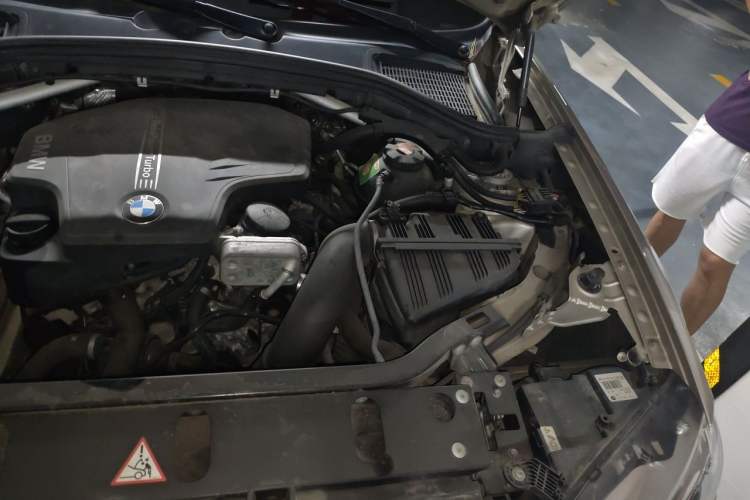 Used BMW X3 2013 xDrive28i Luxury Model Engine Bay Left