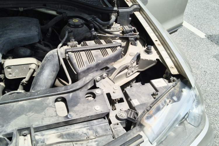 Used BMW X3 2013 Facelifted xDrive20i Luxury Edition Engine Bay Left