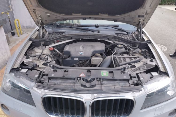 Used BMW X3 2013 Facelifted xDrive20i Luxury Edition Engine Bay