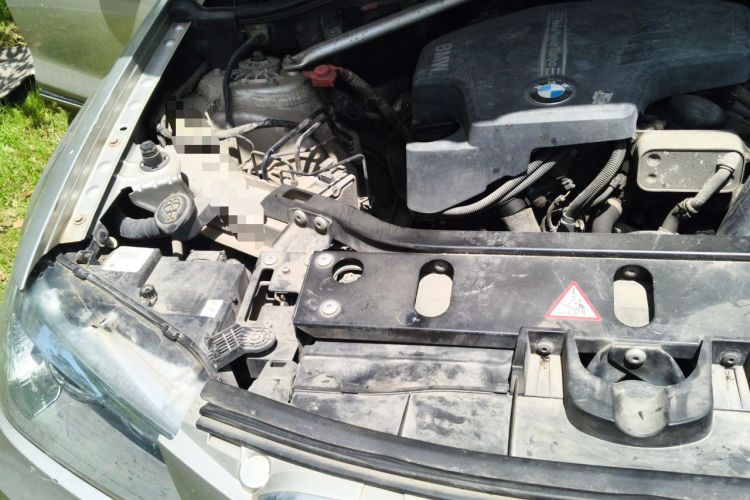 Used BMW X3 2013 Facelifted xDrive20i Luxury Edition Engine Bay Right